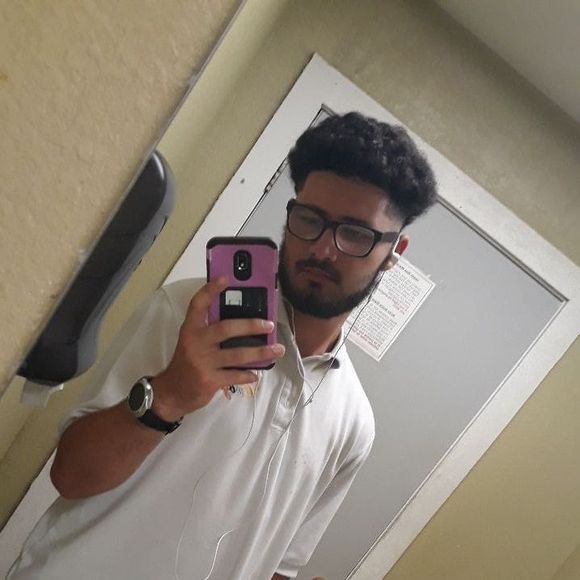 Meet your Posher, Benjamin - Picture 1 of 1